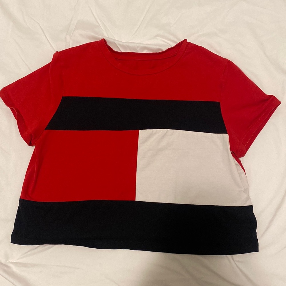 red crop top